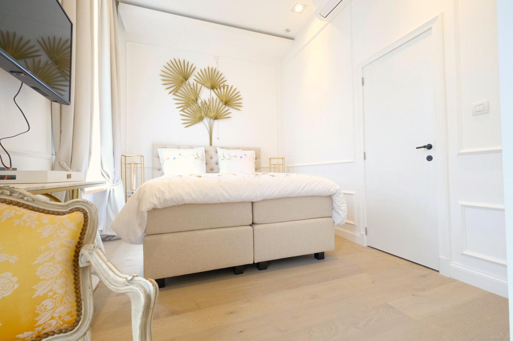 Room Jade - La Maison De La Duchesse De La Valliere - Parking Prive 몽스 외부 사진