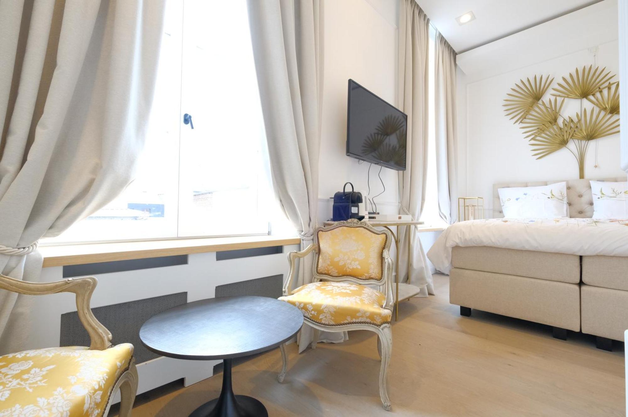 Room Jade - La Maison De La Duchesse De La Valliere - Parking Prive 몽스 외부 사진